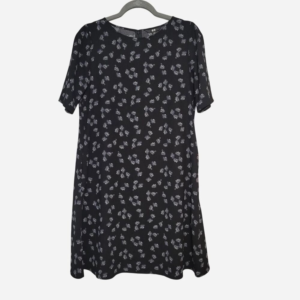 Uniqlo Black Floral Dress with Pockets 90s Inspired Grunge Whimsigoth